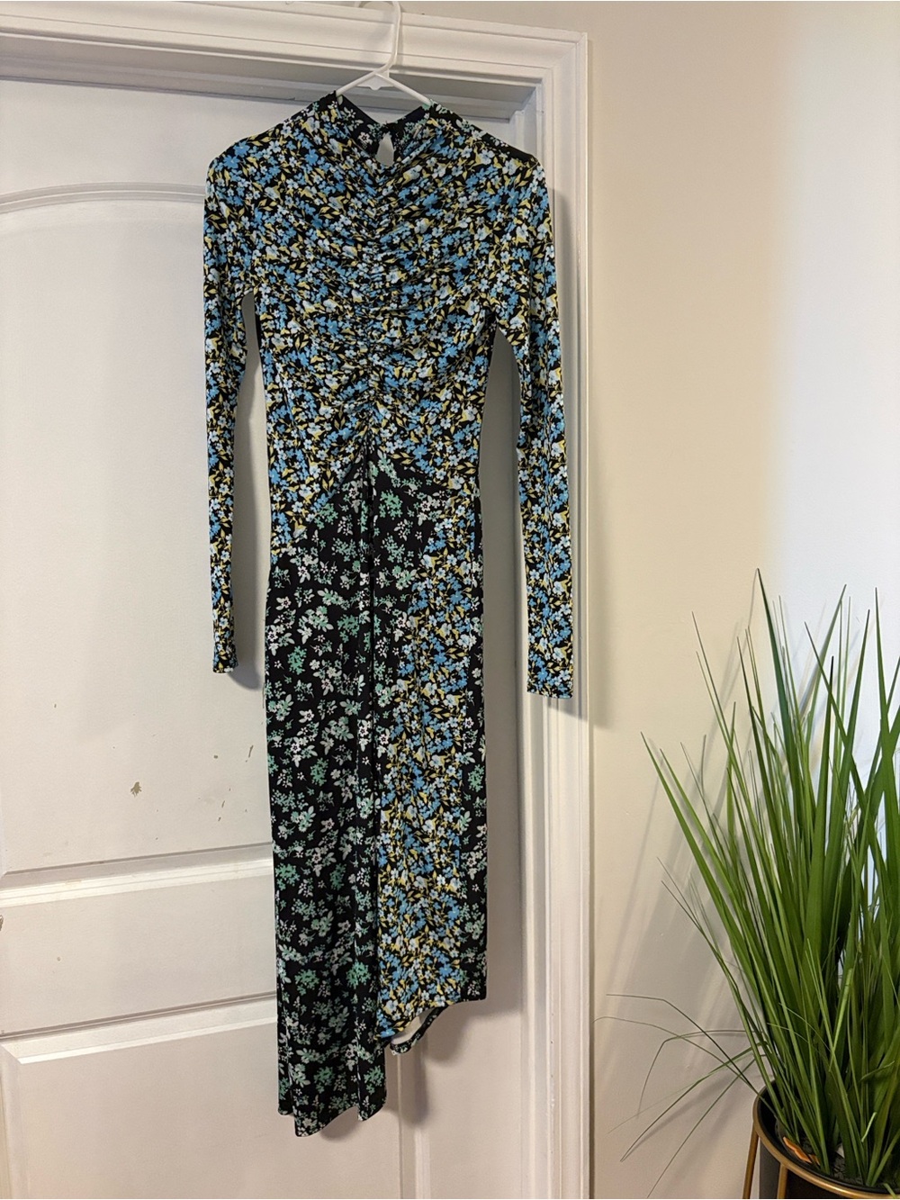Ruched Long-Sleeve Floral Midi Dress in Black and Blue